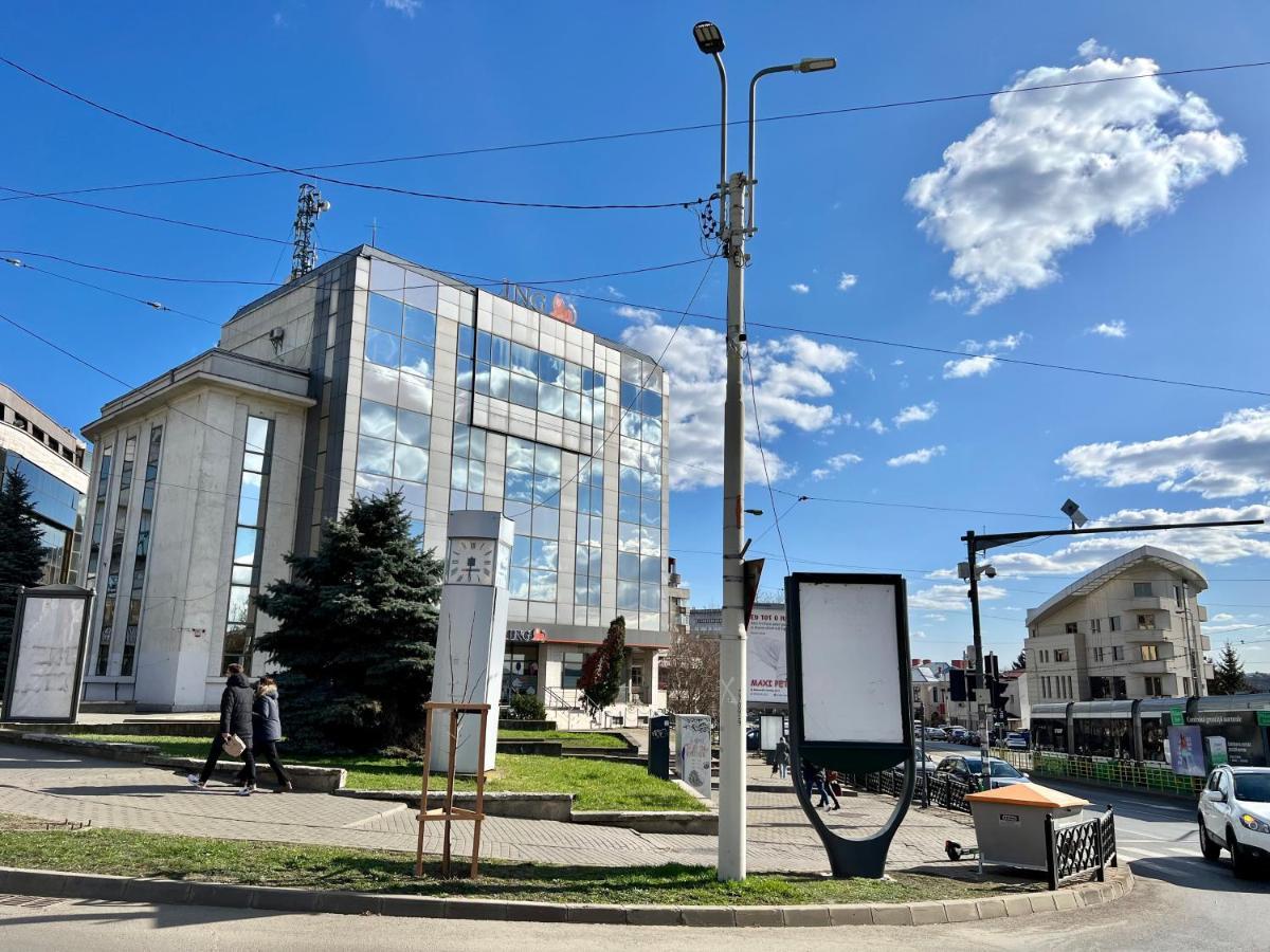 Mnm Lapusneanu Leilighet Iasi Eksteriør bilde